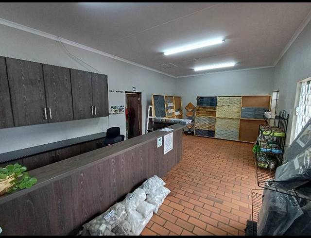 INDUSTRIAL PROPERTY TO RENT IN HENNOPSPARK